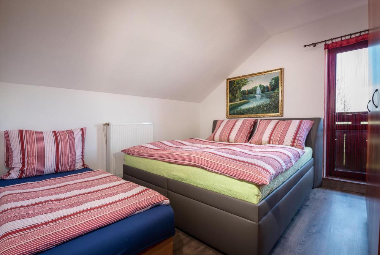 Chaty - Woodyganovce Sk Poprad Luaran gambar